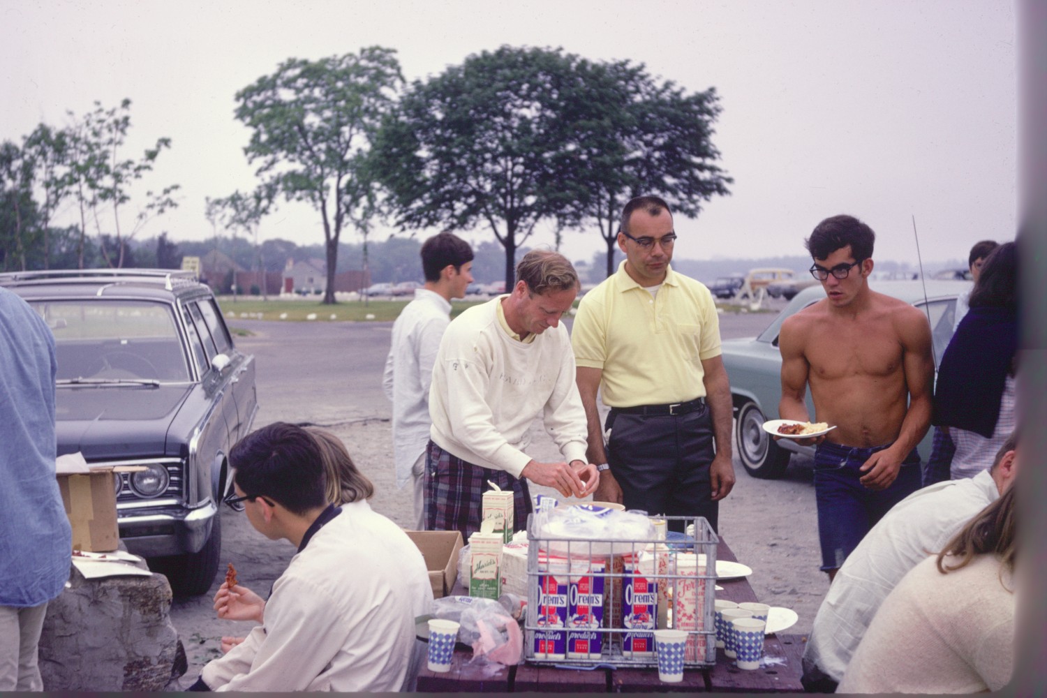 Beach Cooks.=